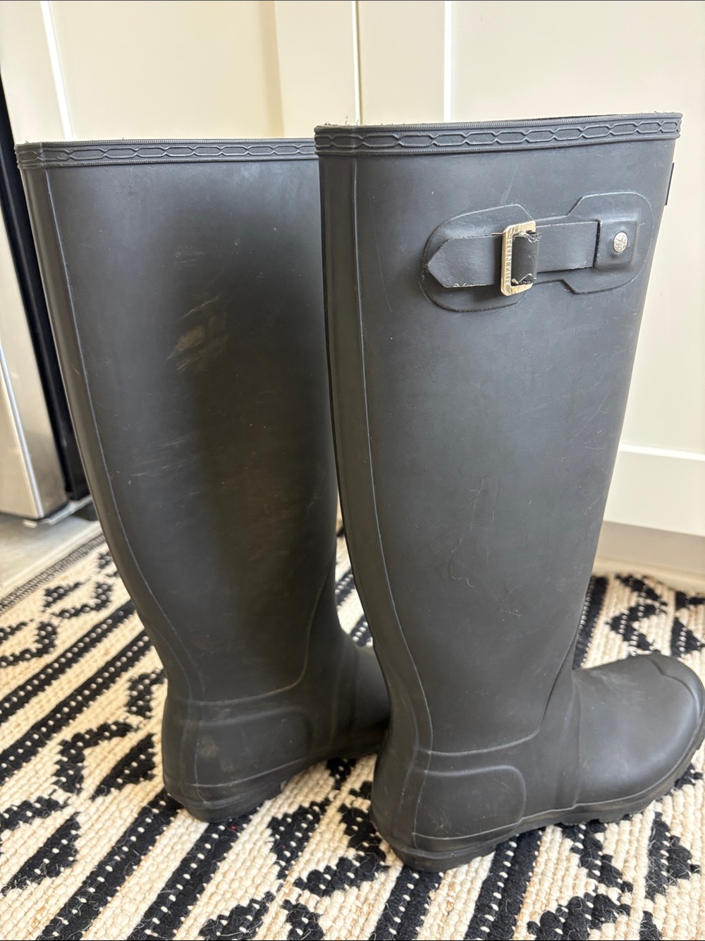 Hunter Tall Matte Black Women's Rain Boots - Picture 4 of 8
